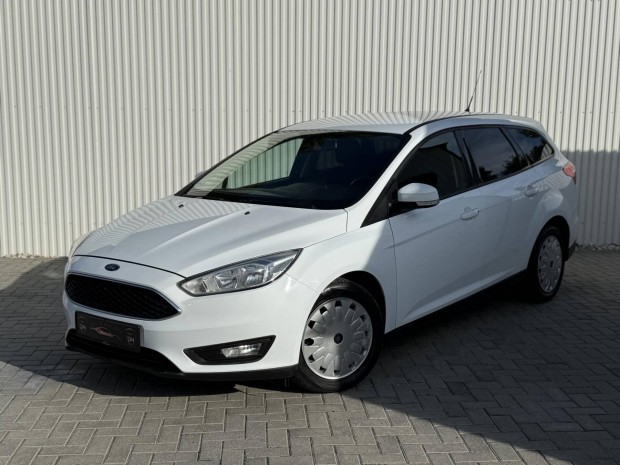 Ford Focus 1.5 TDCI Technology Navi.Carplay.PDC...