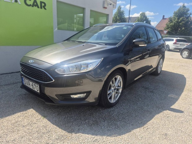 Ford Focus 1.5 TDCI Technology Powershift Szerv...