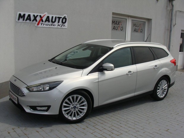 Ford Focus 1.5 TDCI Titanium Tempomat+Navi+Elöl...