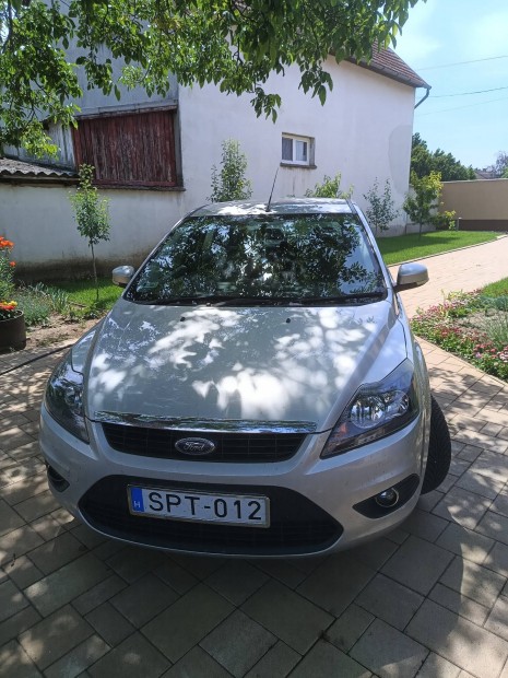 Ford Focus 1.6D (jobb kormnyos)