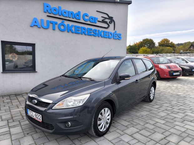 Ford Focus 1.6 Ambiente Digitklma! Tempomat! C...