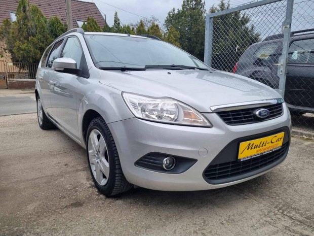 Ford Focus 1.6 Ambiente Ülésfűtés.Első-Hátsó AB...