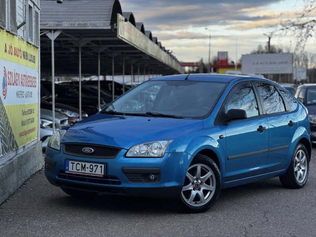 Ford Focus 1.6 Comfort ITT �s Most Akci�!!! VEZ...