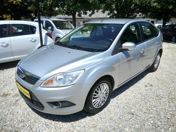 Ford Focus 1.6 Fresh EURO5 126ekm!Digitklíma!Te...