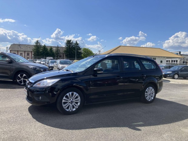 Ford Focus 1.6 Fresh EURO5 194.000 KM!!! Klíma....