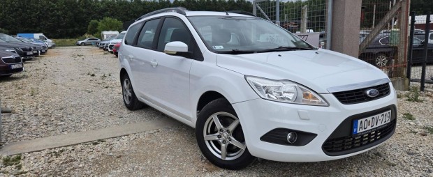 Ford Focus 1.6 Fresh EURO5 2 Év Vizsga