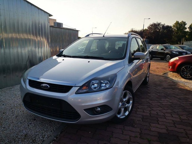 Ford Focus 1.6 Fresh EURO5 Digitklíma.4xel abla...