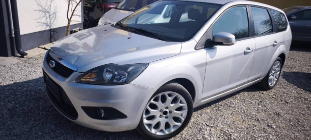 Ford Focus 1.6 Fresh EURO5 Friss M�szaki. Megb�...