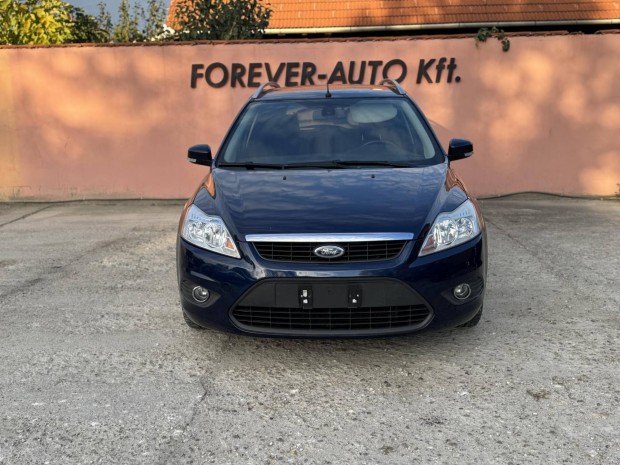 Ford Focus 1.6 Fresh Navigáció!Kihangosító!Tola...