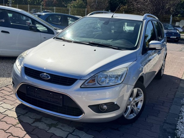 Ford Focus 1.6 Fresh Tempomat.Digitkma.Tolatr...