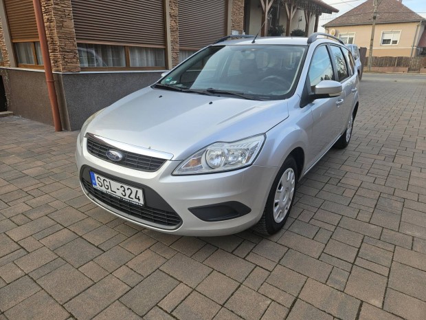 Ford Focus 1.6 Fresh Tolatradar!Vonhorog! Fri...