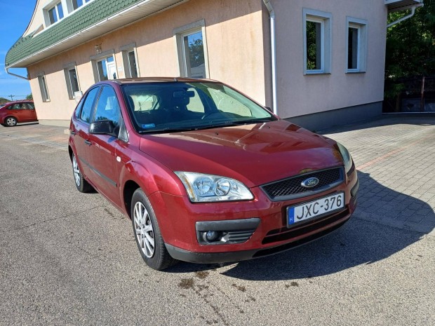 Ford Focus 1.6 Ghia