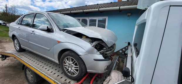Ford Focus 1.6 Ghia 84000km! Indul!
