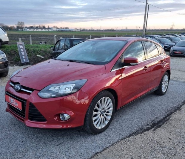 Ford Focus 1.6 Scti Ecoboost Titanium 3 év kite...