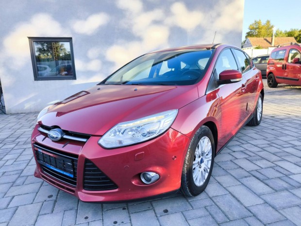 Ford Focus 1.6 Scti Ecoboost Titanium Napfényte...