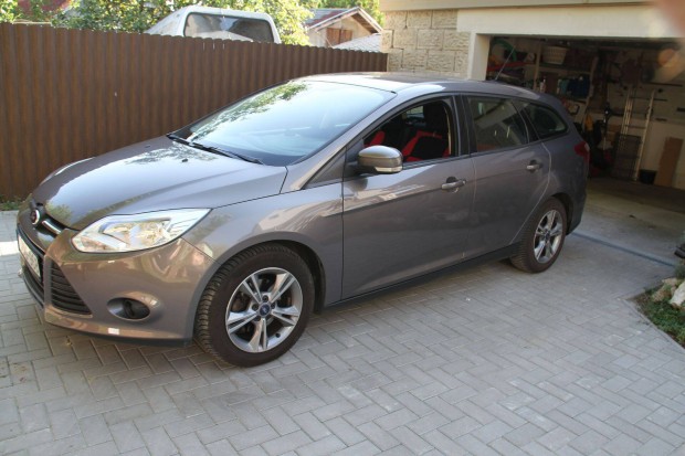 Ford Focus 1.6 TDCI kombi. Mo-i, 2. tul, ellenrizhet 208e km futs