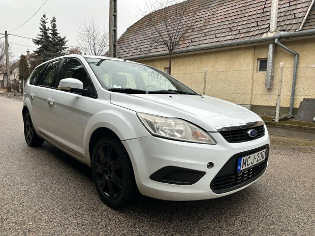 Ford Focus 1.6 TDCi Ambiente Fix ras!