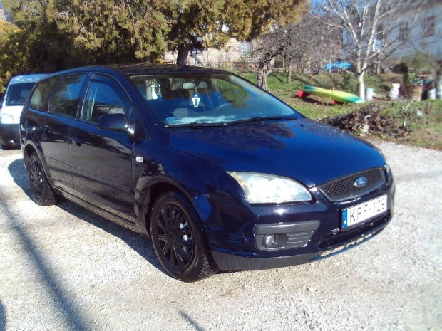 Ford Focus 1.6 TDCi Celebration DPF J motorral...