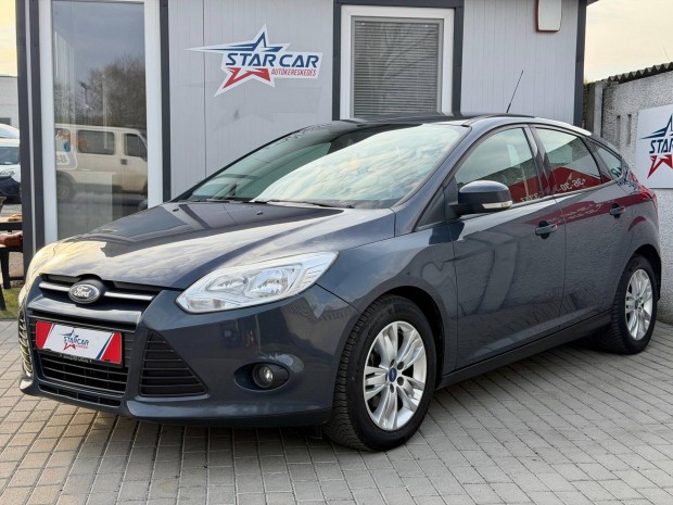Ford Focus 1.6 TDCi Champions Friss M�szaki / 1...