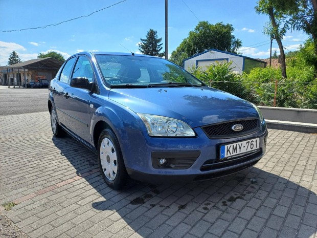 Ford Focus 1.6 TDCi Collection DPF Kevs km!