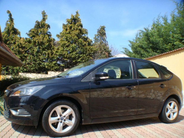 Ford Focus 1.6 TDCi Econetic II Karambolmentes!...