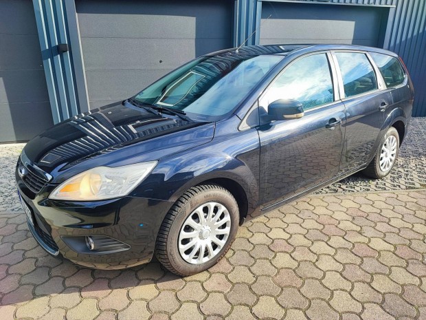 Ford Focus 1.6 TDCi Ghia DPF 2027/2 rvnyes M...