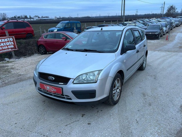 Ford Focus 1.6 TDCi Ghia Garanci�val . ingyenes...