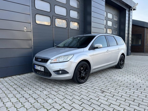 Ford Focus 1.6 TDCi Trend Szervizknyv / Klma...