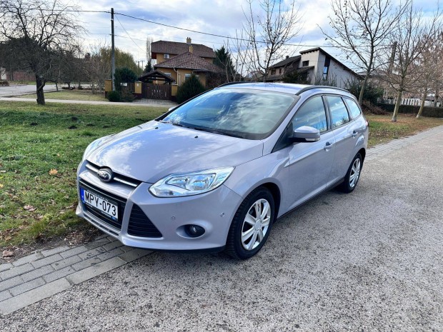 Ford Focus 1.6 TDCi Trend, megkmlt keveset futott