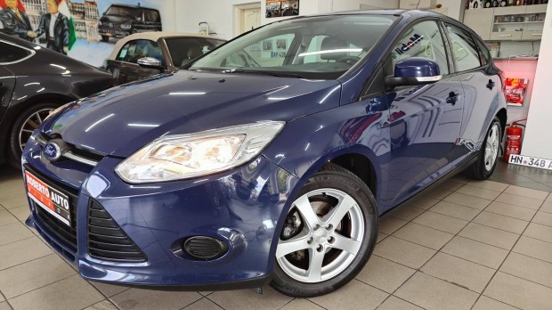 Ford Focus 1.6 Ti-Vct Ambiente 2 v Friss Msza...