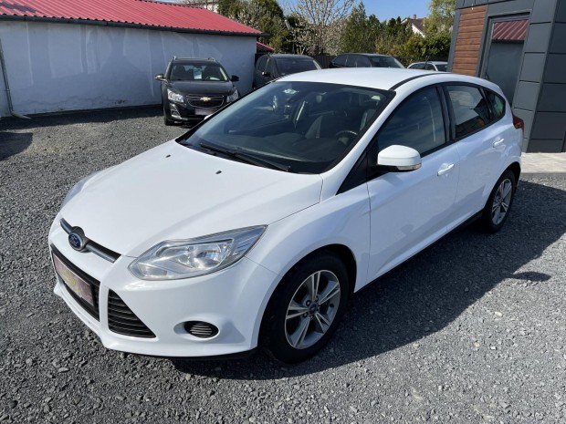 Ford Focus 1.6 Ti-Vct Ambiente Garantált Km! Ve...