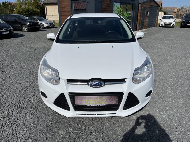 Ford Focus 1.6 Ti-Vct Ambiente Garantált Km! Ve...
