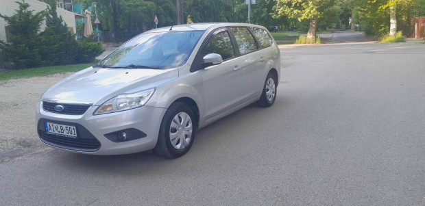 Ford Focus 1.6 Ti-Vct Fresh Friss vizsga. vonóh...