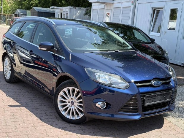 Ford Focus 1.6 Ti-Vct Titanium Bőr.Ülésfűtés.Te...
