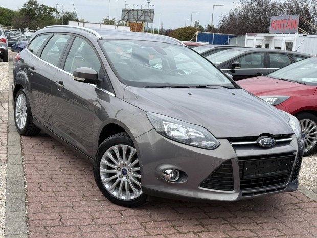 Ford Focus 1.6 Ti-Vct Titanium Bőr.Ülésfűtés.Te...
