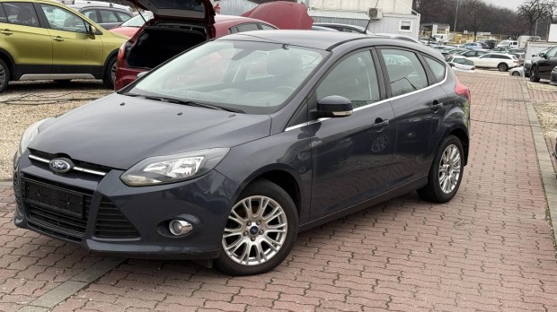 Ford Focus 1.6 Ti-Vct Titanium Digitkl�ma.Tempomat