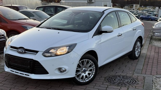 Ford Focus 1.6 Ti-Vct Titanium Navi.Kamera.Temp...