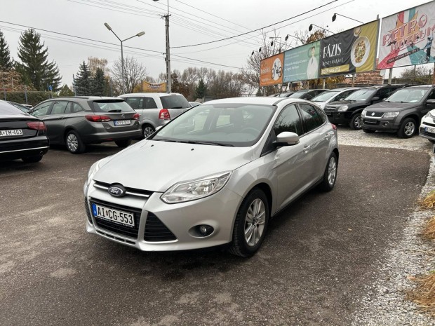 Ford Focus 1.6 Ti-Vct Trend 108ekm! Von h.! fr...
