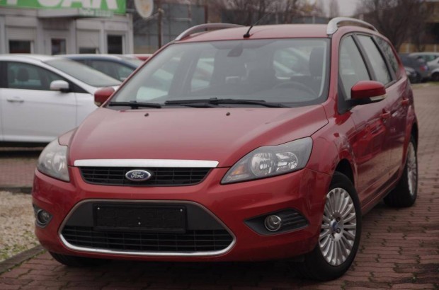 Ford Focus 1.6 Titanium Von�horog. Bluetooth.Na...