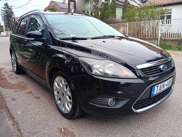 Ford Focus 1.6 Trend Meghaladja �nmag�t!