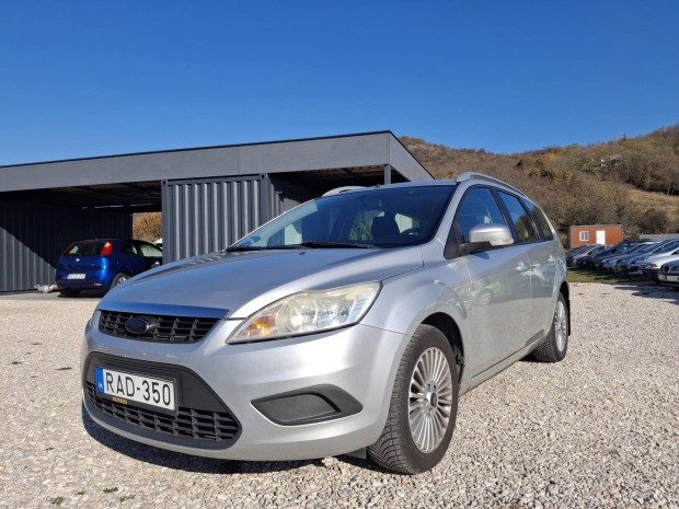 Ford Focus 1.6 Trend Szervizelt - Szp llapot...