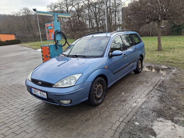 Ford Focus 1.6 benzin 2002