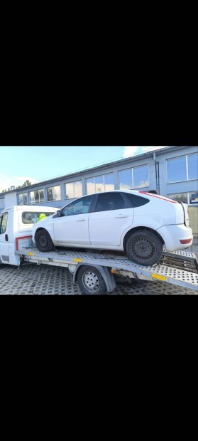 Ford Focus 1.8Tdci Kkda motorkd minden alkatrsze 