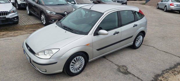 Ford Focus 1.8 Di Comfort Roncsaut beszmts...