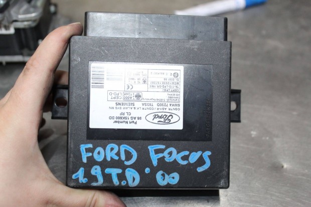 Ford Focus 2000 1.9TDI komfort elektronika (98AG15K600DD)