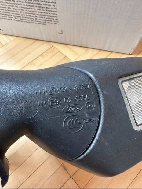 Ford Focus 2016 t�k�rlap