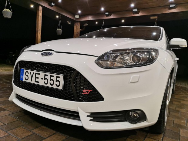 Ford Focus 2.0 Ecoboost ST2 Magyarorszgi. Vide...