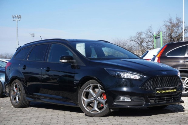 Ford Focus 2.0 Ecoboost ST3 S S Magyarorszgi!