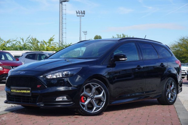 Ford Focus 2.0 Ecoboost ST3 S S Magyarorszgi!