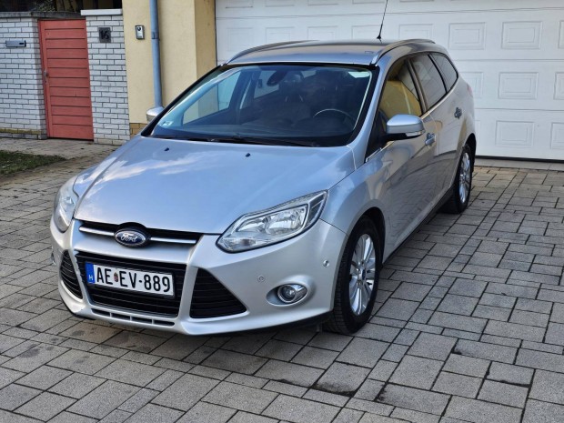 Ford Focus 2.0 TDCi Titanium Alacsony km Fut�s...